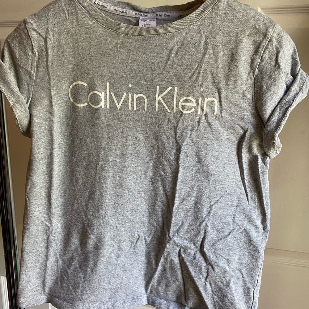 Calvin Klein Gray Short Sleeve Tee Casual Essential